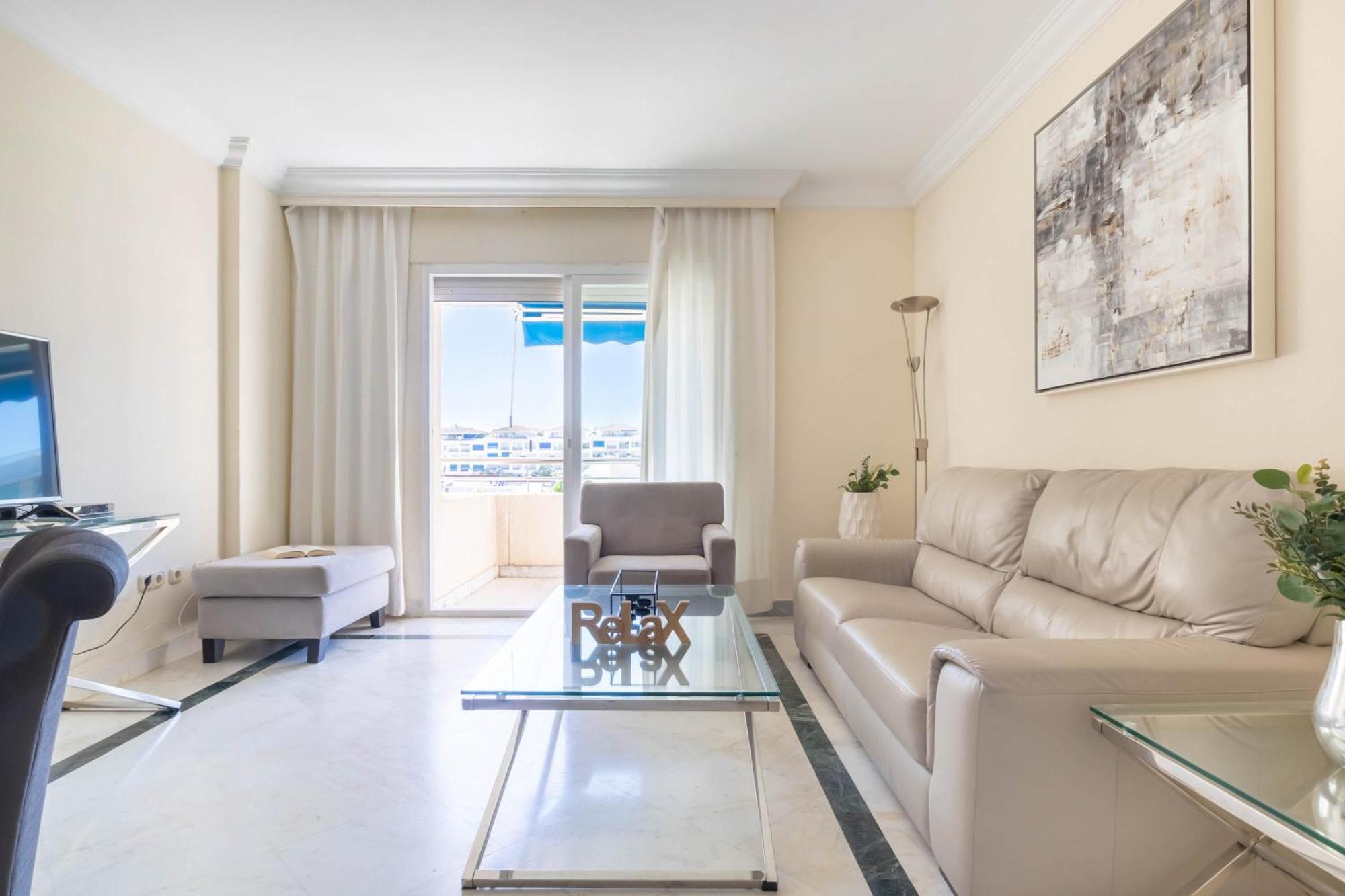 Apartamento Marina Banus L 马尔韦利亚 外观 照片