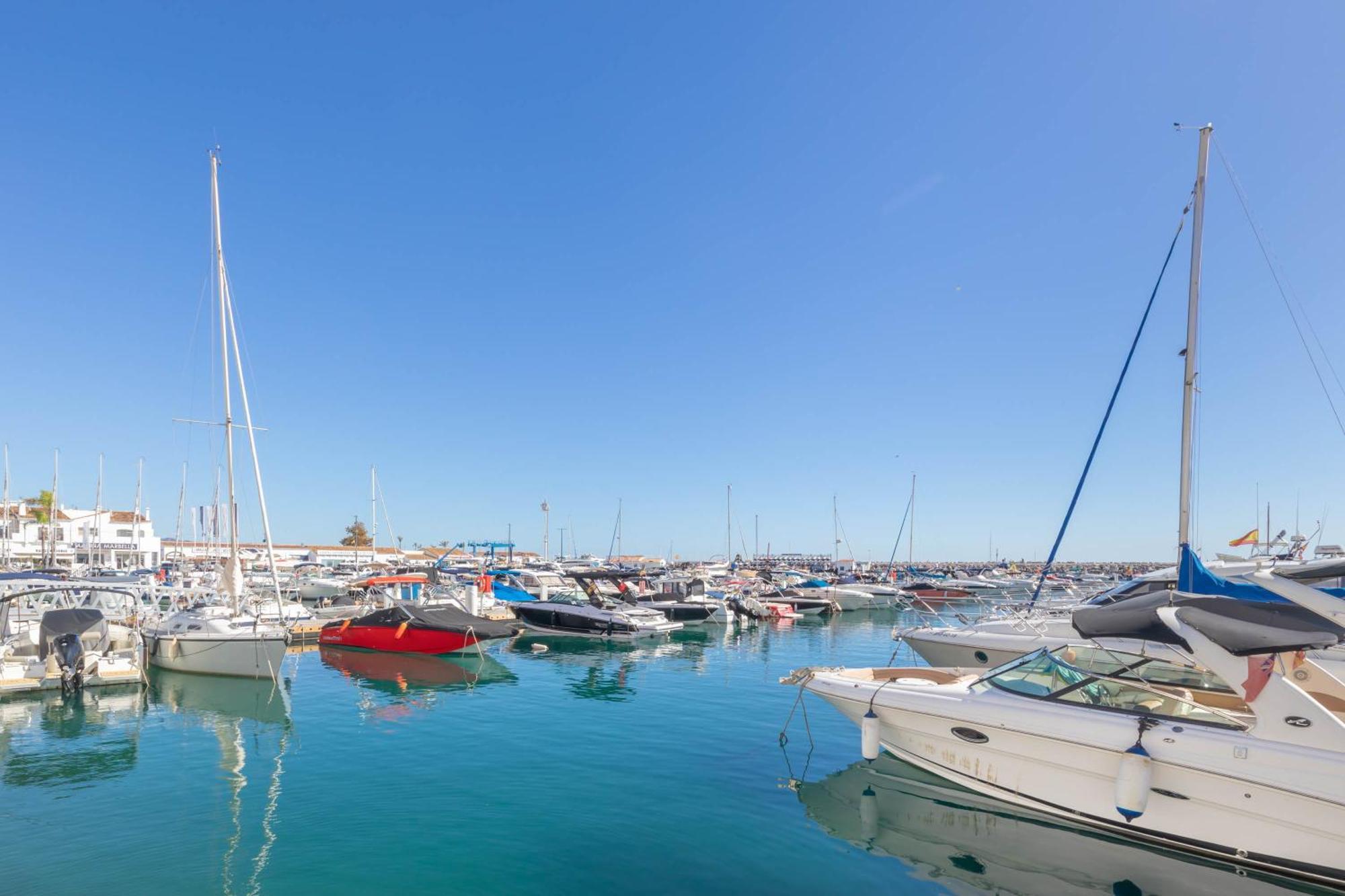 Apartamento Marina Banus L 马尔韦利亚 外观 照片