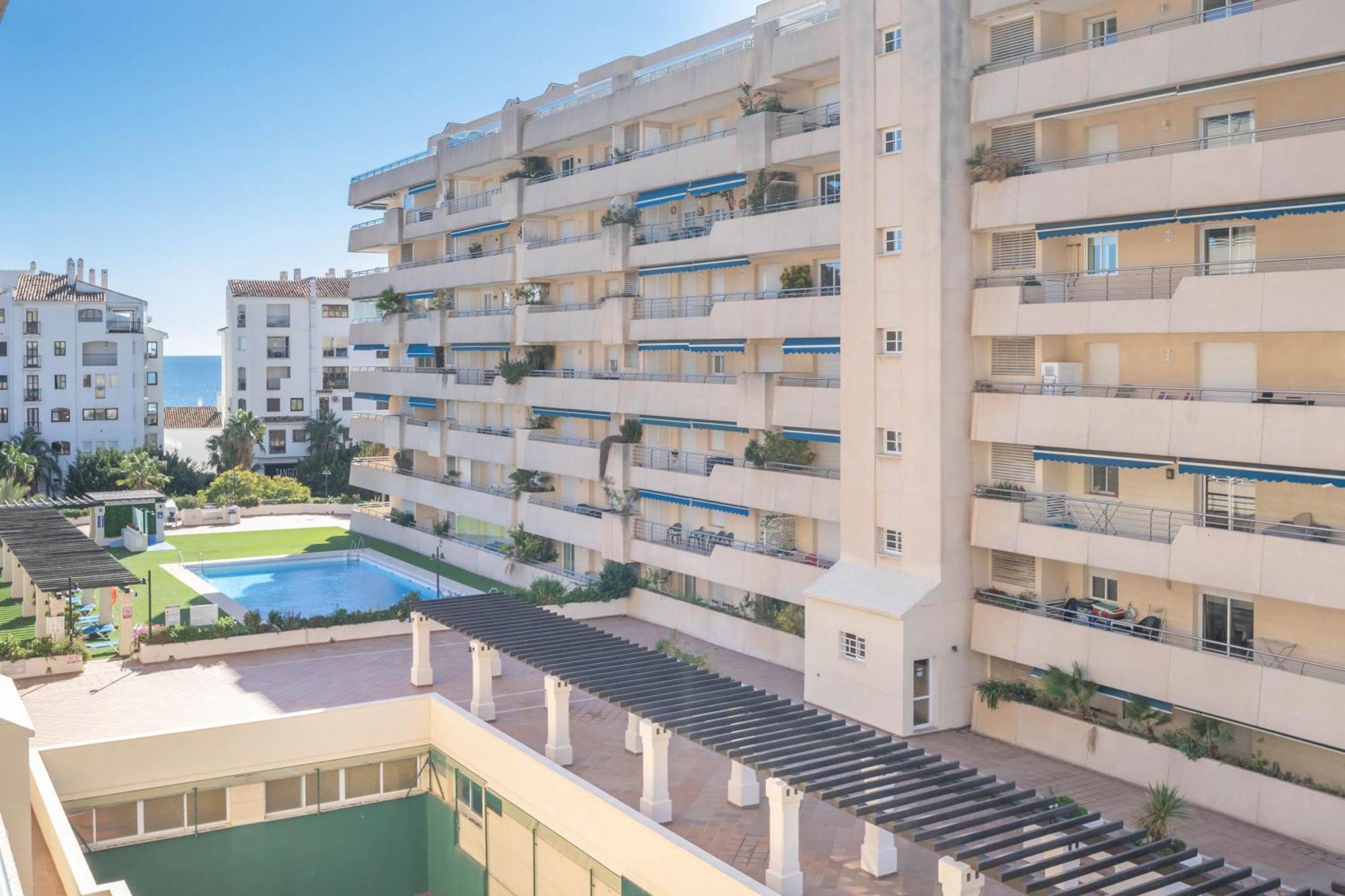 Apartamento Marina Banus L 马尔韦利亚 外观 照片