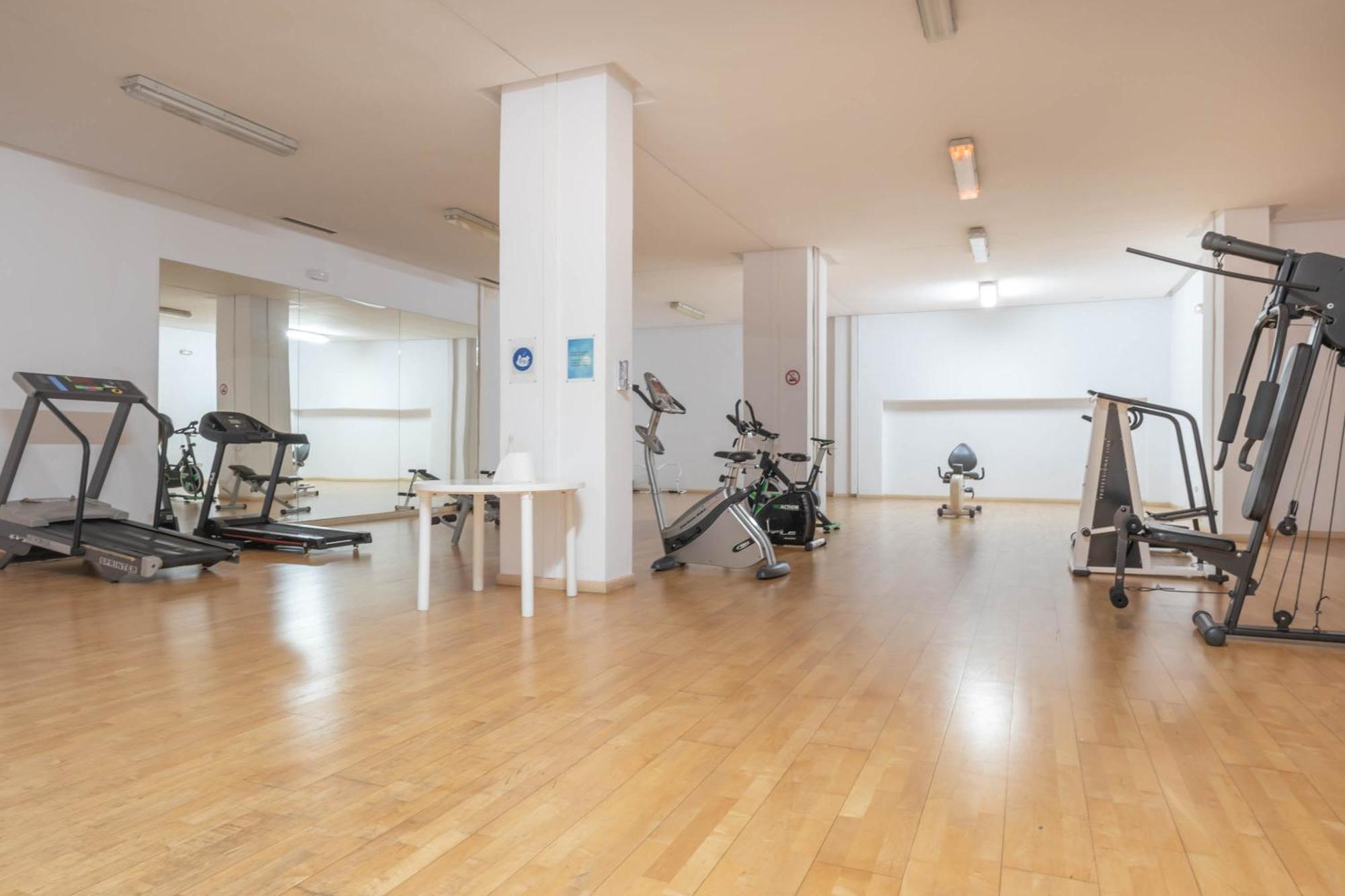 Apartamento Marina Banus L 马尔韦利亚 外观 照片